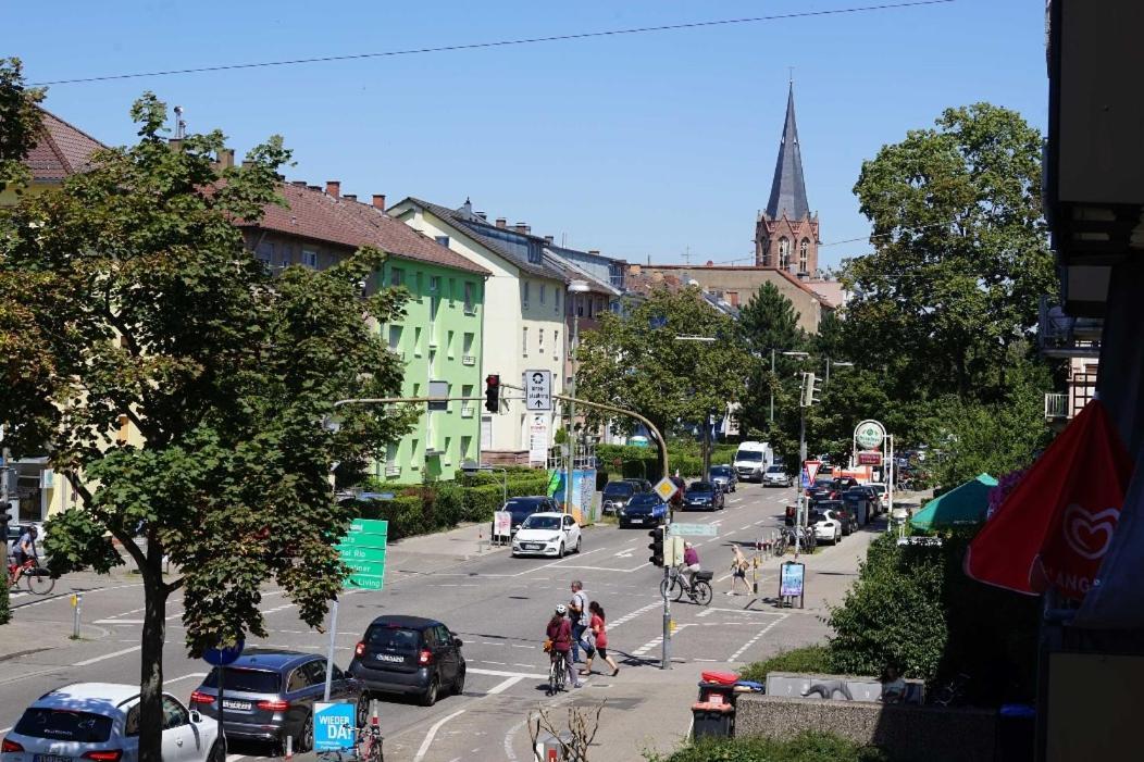 Blau Wohnung Karlsruhe Exterior foto